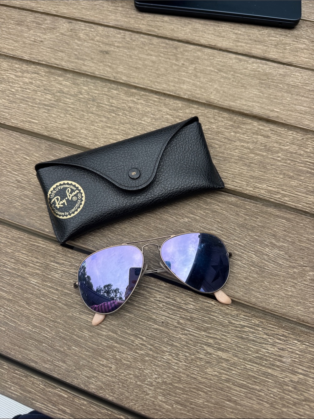 Ray-Ban Women’s Aviator Sunglasses with Mirrored Purple Lenses and Silver Frame